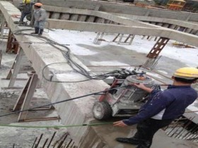 地鐵支撐梁切割